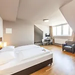 Munique Frankfurt Ξενοδοχείο 3*