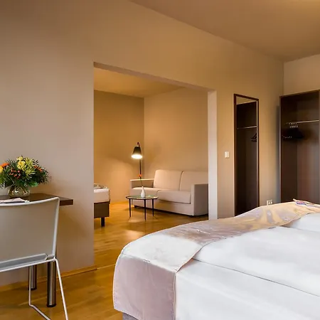 Munique Frankfurt Отель