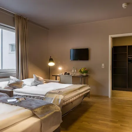 Munique Frankfurt 3*