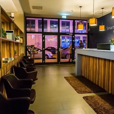 Munique Frankfurt 3* فرانكفورت