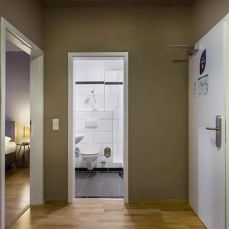 Hotel Munique Frankfurt 3*