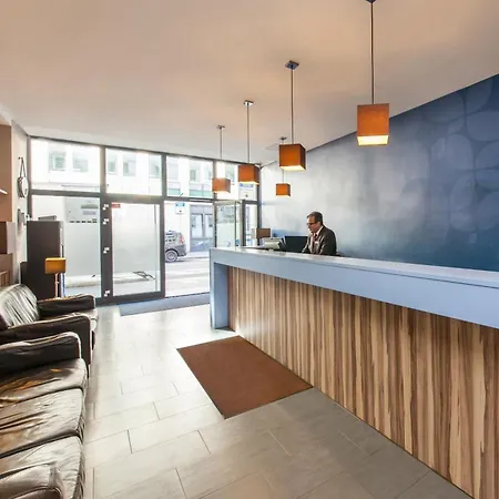 Munique Frankfurt 3*