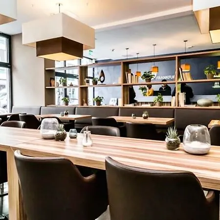 Munique Frankfurt 3*