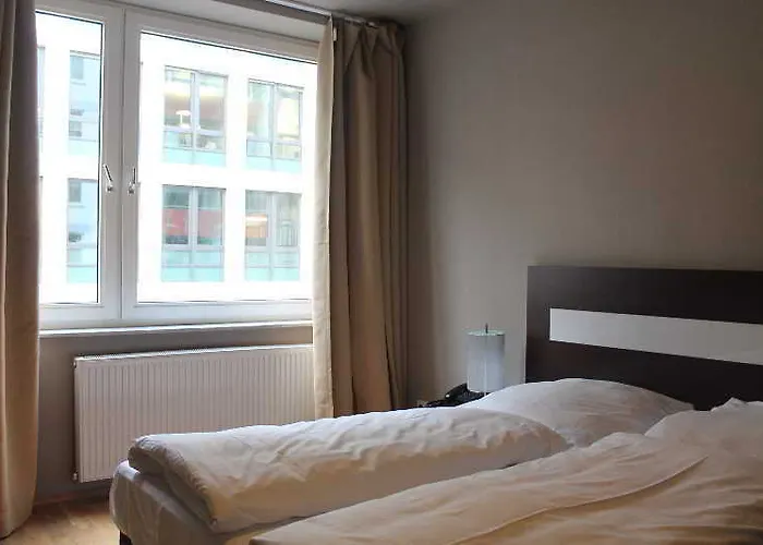 Munique Frankfurt 3* Frankfurt nad Mohanem